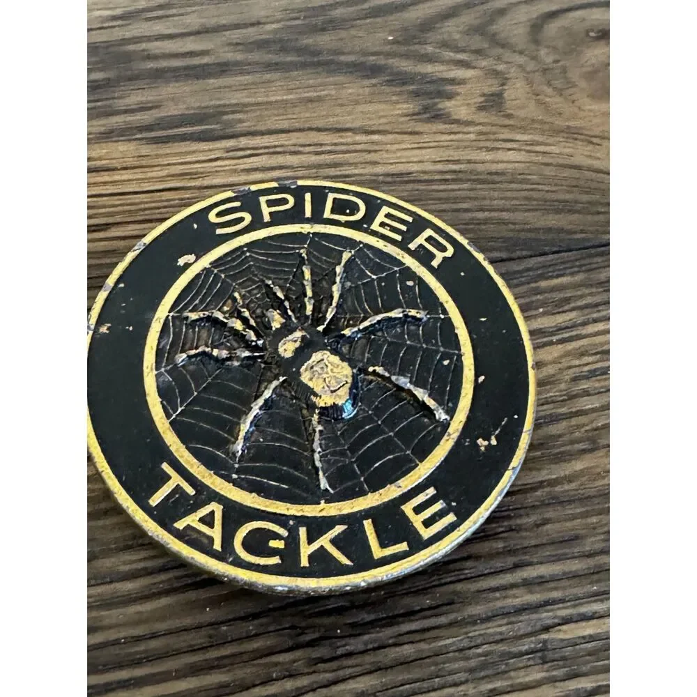 Very RARE Spider Tackle belt buckle GM products must see